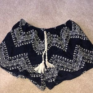 Crotchet shorts